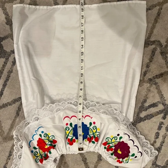 Folkloric Dance Costume Ensemble - Picture 13 of 14